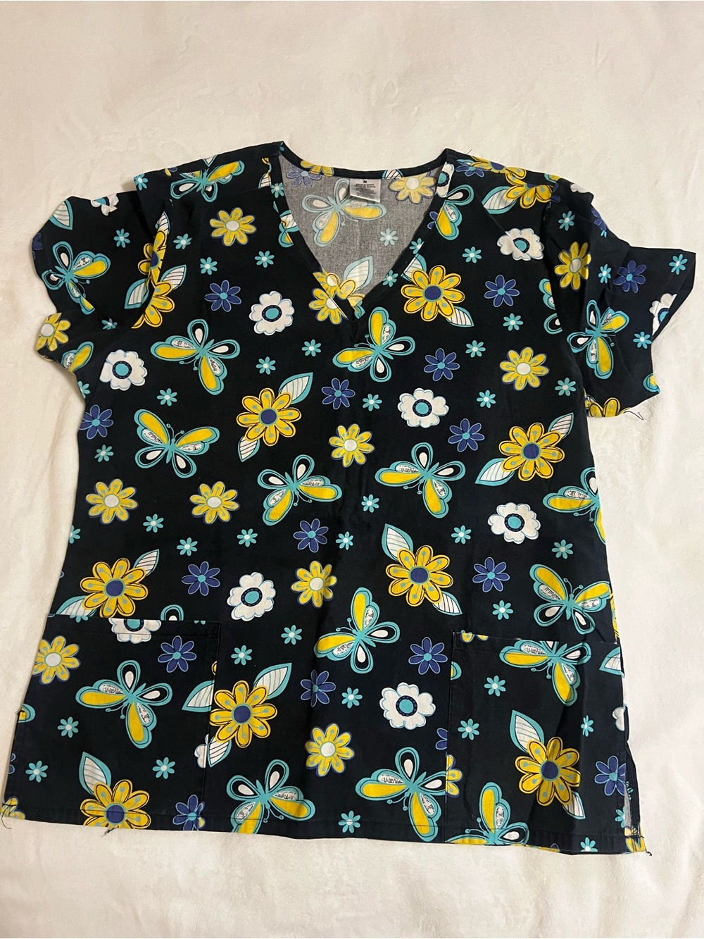 Womens Medium Scrub Top Black With Yellow And White Floral / Butterfly Pattern